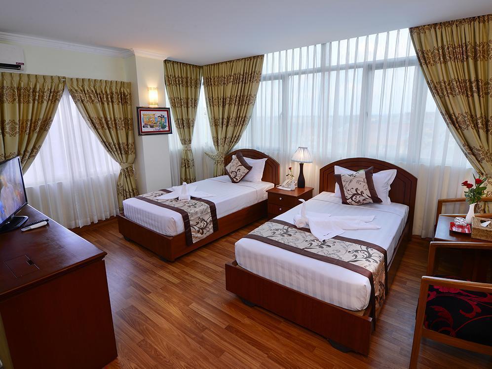 Millennium Hotel Yangon Ngoại thất bức ảnh