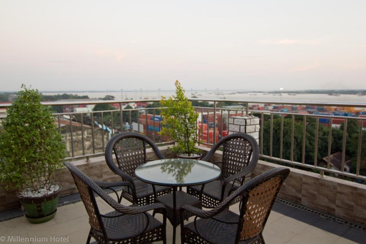 Millennium Hotel Yangon Ngoại thất bức ảnh
